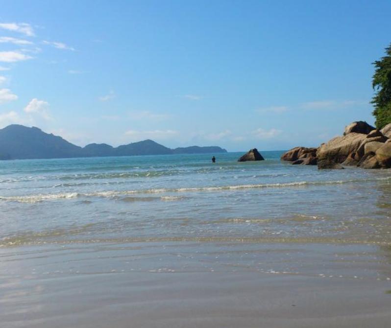 Ubatuba Apto. Wembley Tênis Exterior foto