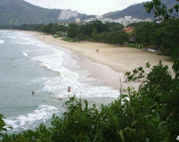 Ubatuba Apto. Wembley Tênis Exterior foto