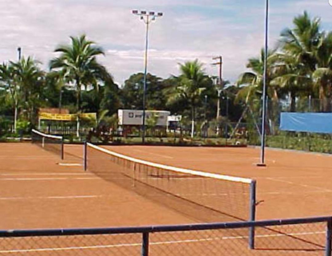 Ubatuba Apto. Wembley Tênis Exterior foto